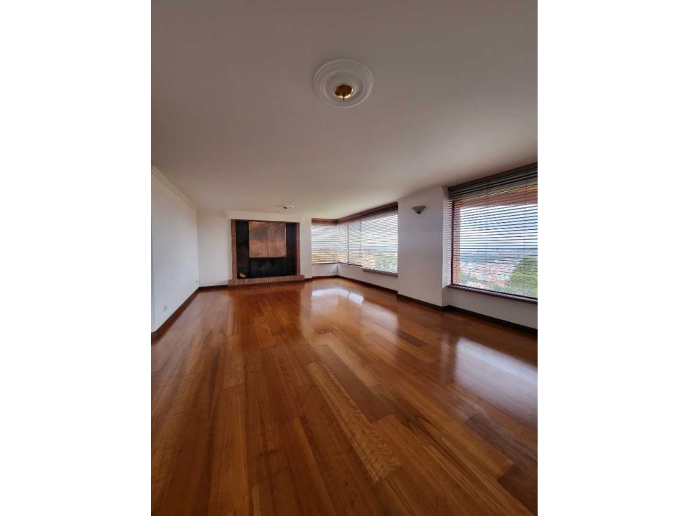 APARTAMENTO EN ARRIENDO SIERRAS DEL MORAL