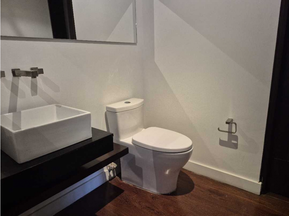 Apto Arriendo Santa Barbara 330m2 más 60m2 de terraza — foto 5