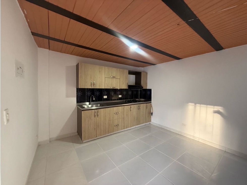 Apto con parqueadero privado — foto 2
