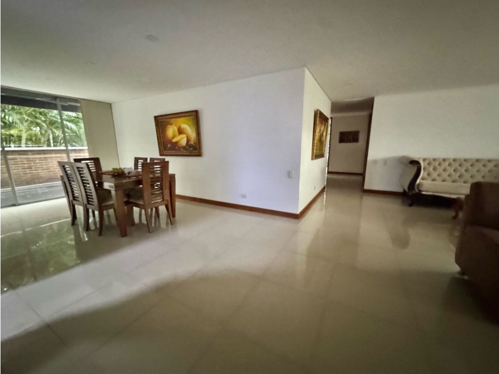 Apto de 199 mts² + 34 de terraza. Sector Loma Los Gonzalez, Poblado. — foto 4