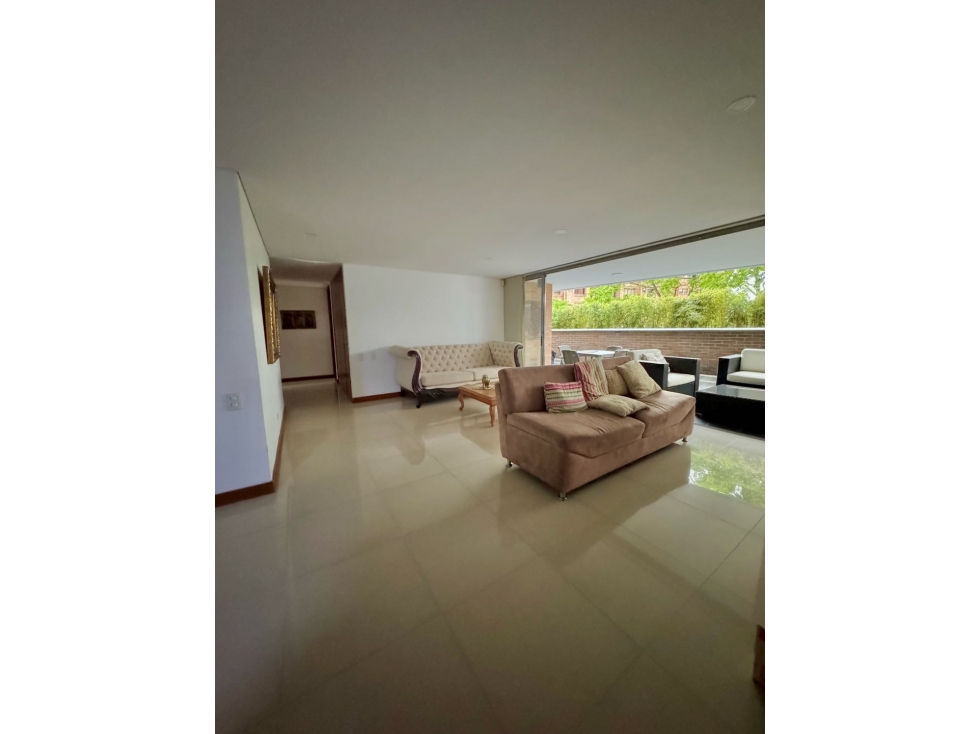 Apto de 199 mts² + 34 de terraza. Sector Loma Los Gonzalez, Poblado. — foto 6