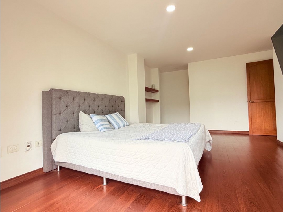 Apto Duplex en venta, Poblado San Lucas 264m2 — foto 6