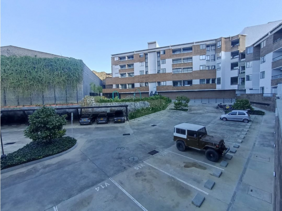 Apto El Retiro, cerca al parque