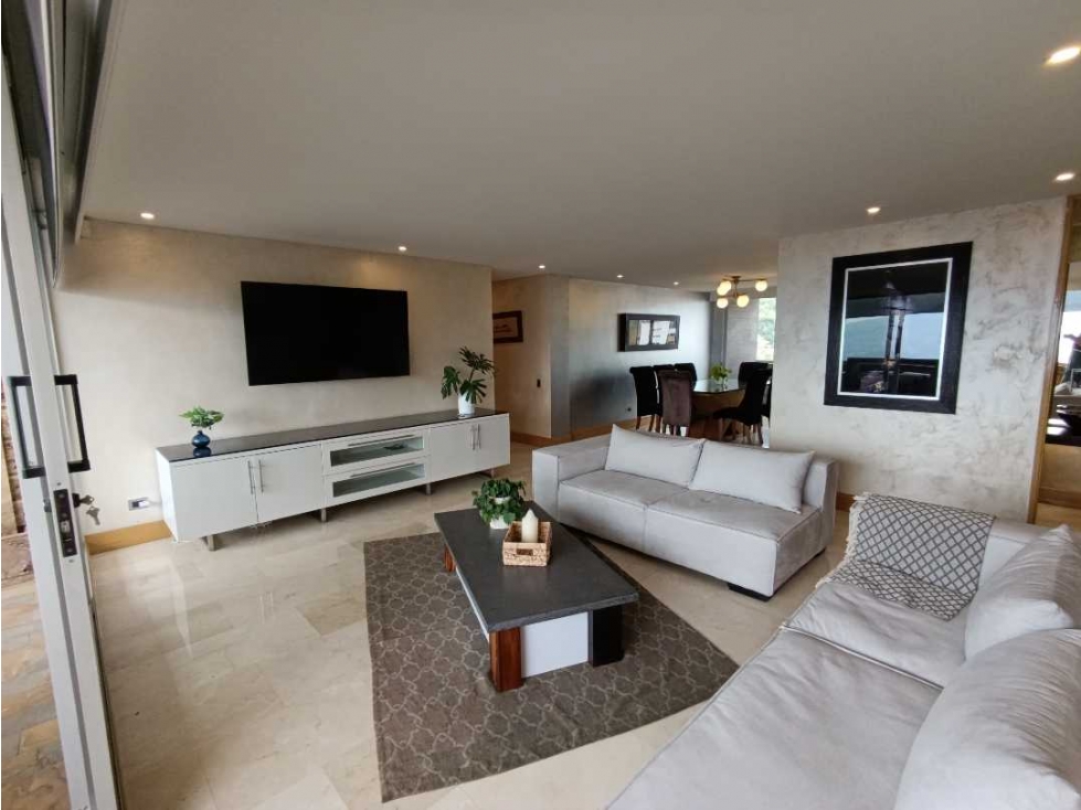 Apto en ARRIENDO de 3 hab con Baño, 185m² en Aguas del Bosque