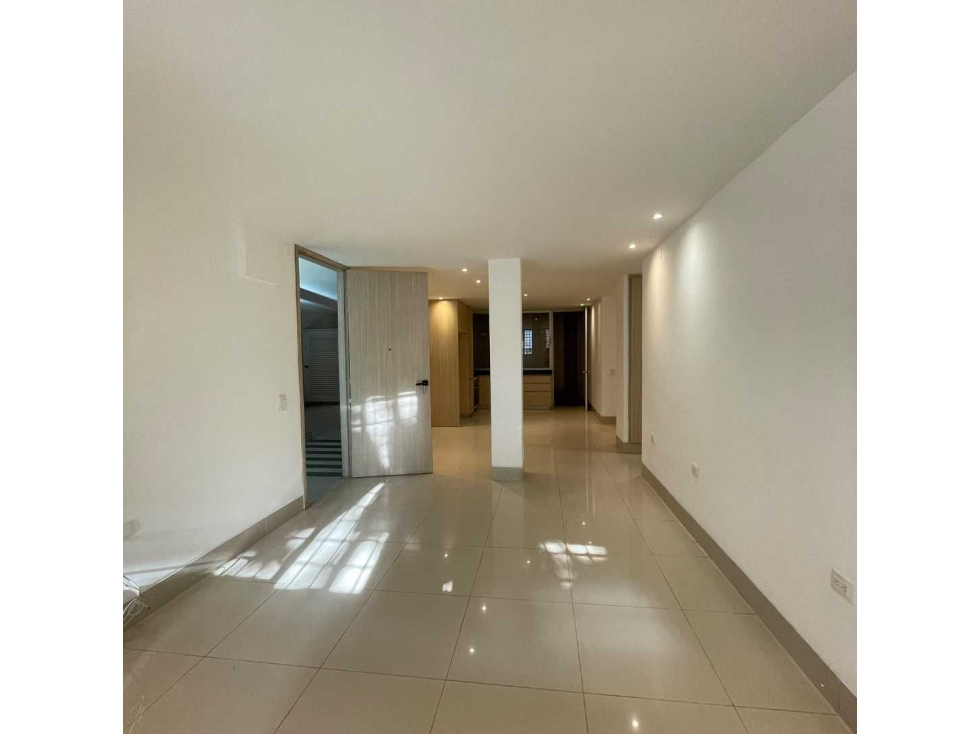 APTO EN ARRIENDO EN EL GOLF 2 HABITACIONES PRIMER PISO — foto 2