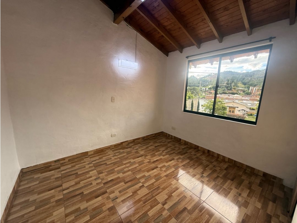 Apto en edificio sin ascendor sector campestre — foto 2