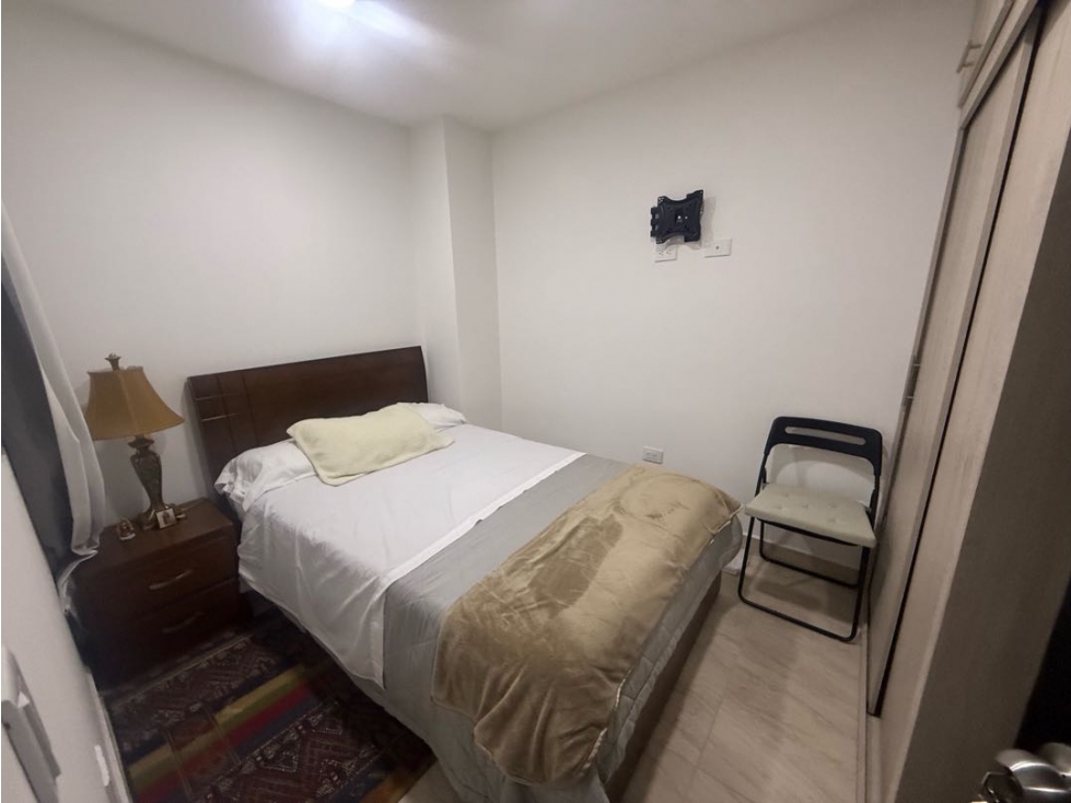 Apto en edificio sin ascensor — foto 6