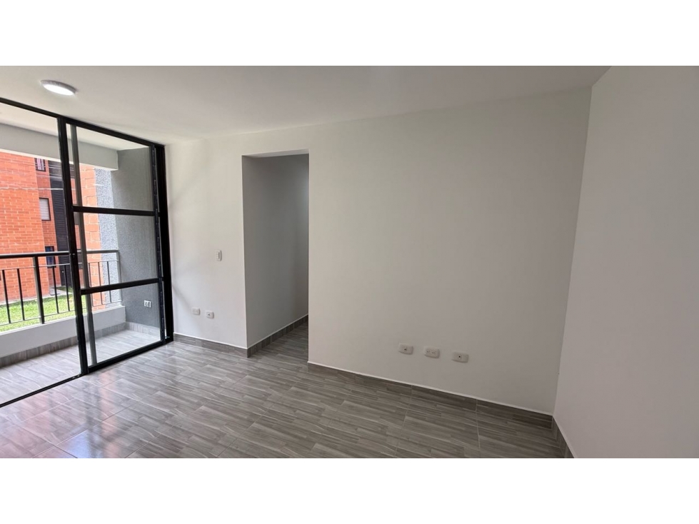 Apto en edificio sin ascensor, segundo piso — foto 6