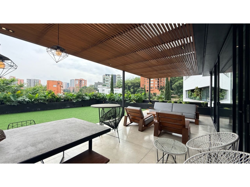 Apto en el Poblado Sector San Lucas 140m2+160 terraza con Jaccuzy — foto 5