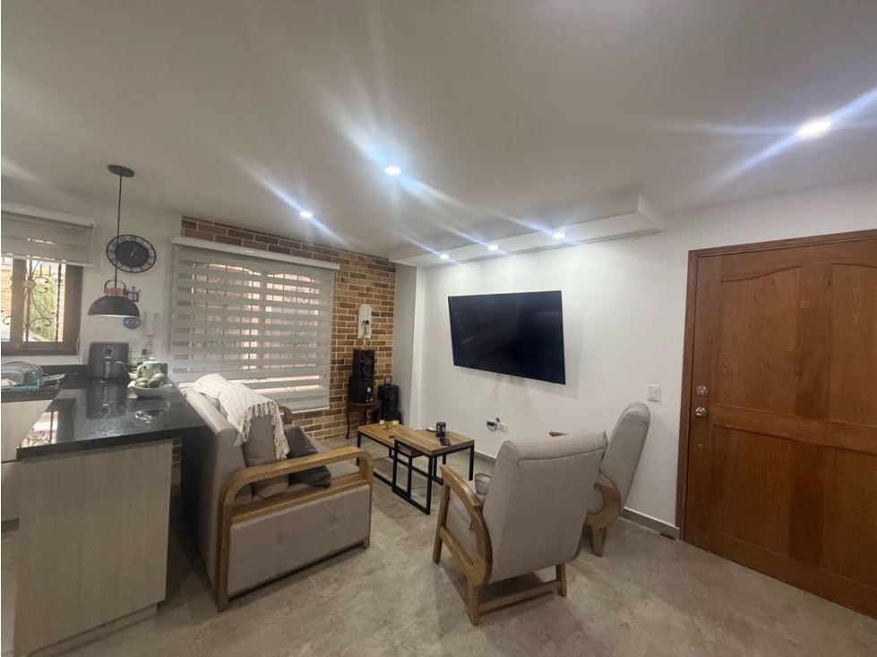 Apto en primer piso con parqueadero — foto 2