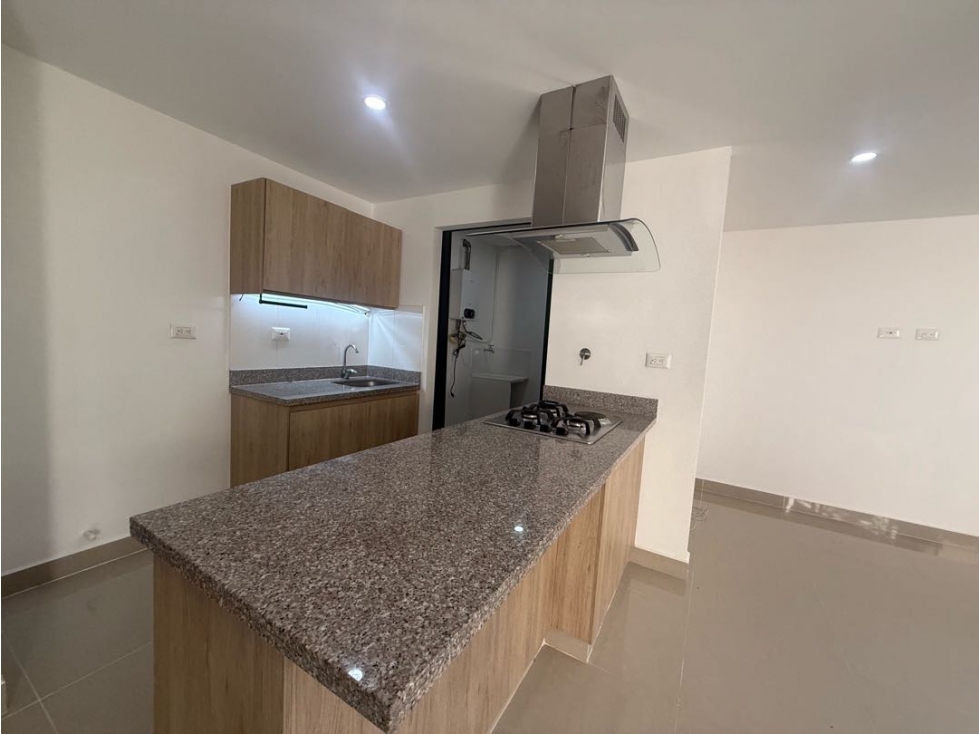 Apto en primer piso en Urbanización cerrada — foto 4