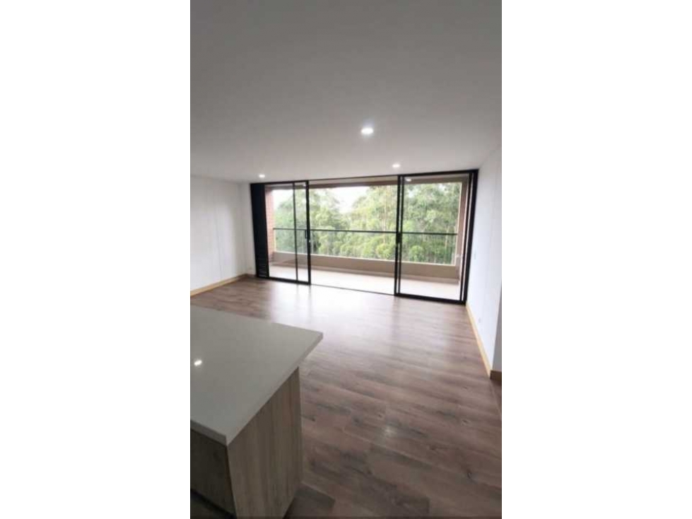 Apto en Rionegro a la venta Urbanización cerrada — foto 2
