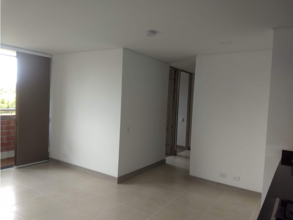 Apto en Rionegro, edificio Ventus , cerca a la U Católica — foto 2