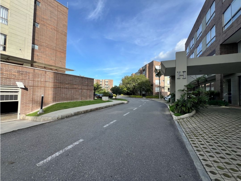 Apto en Rionegro Llanogrande . Milla de oro — foto 3