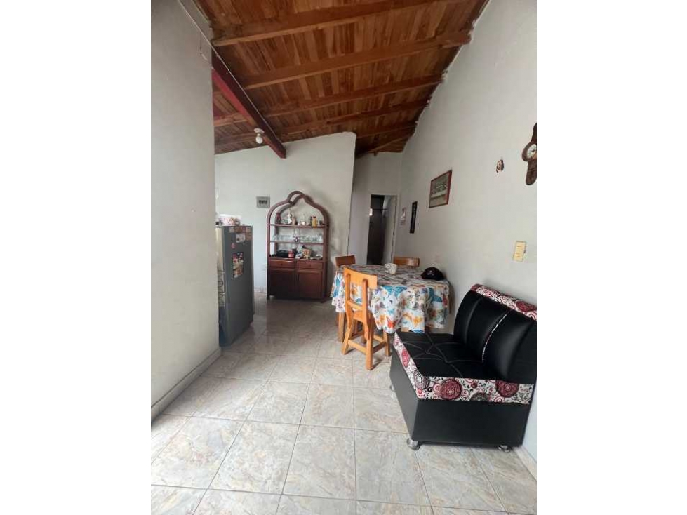 Apto en segundo piso a la venta, excelente ubicación — foto 5