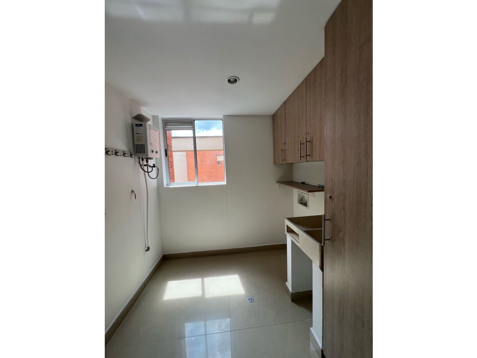 APTO en unidad completa en BRUJAS — foto 3