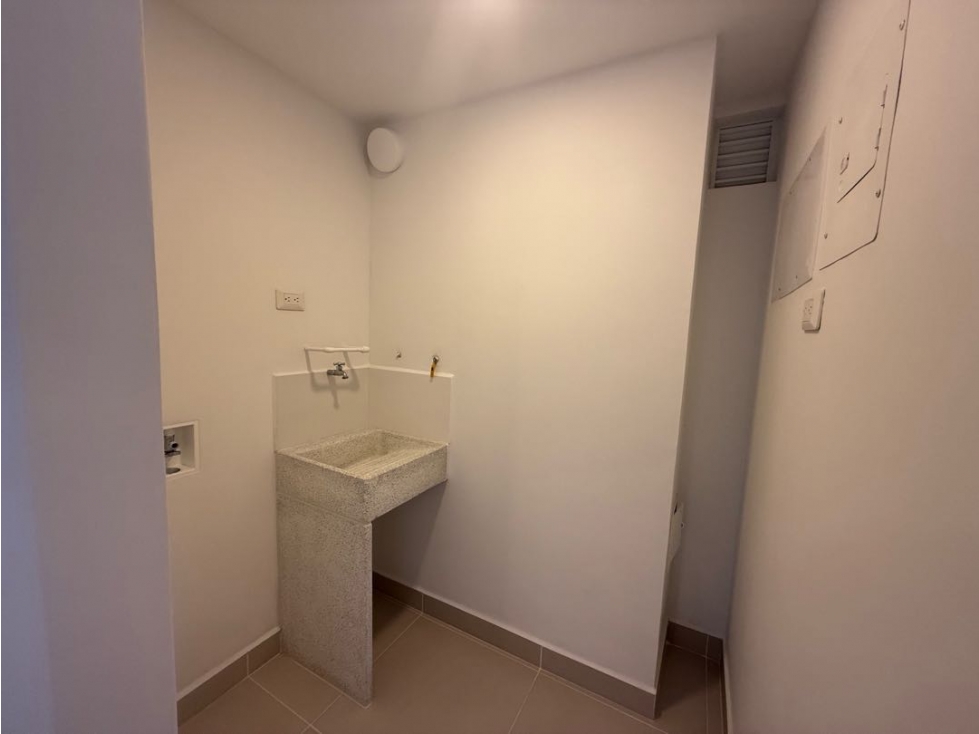 Apto en Urbanización cerrada La Ceja — foto 4