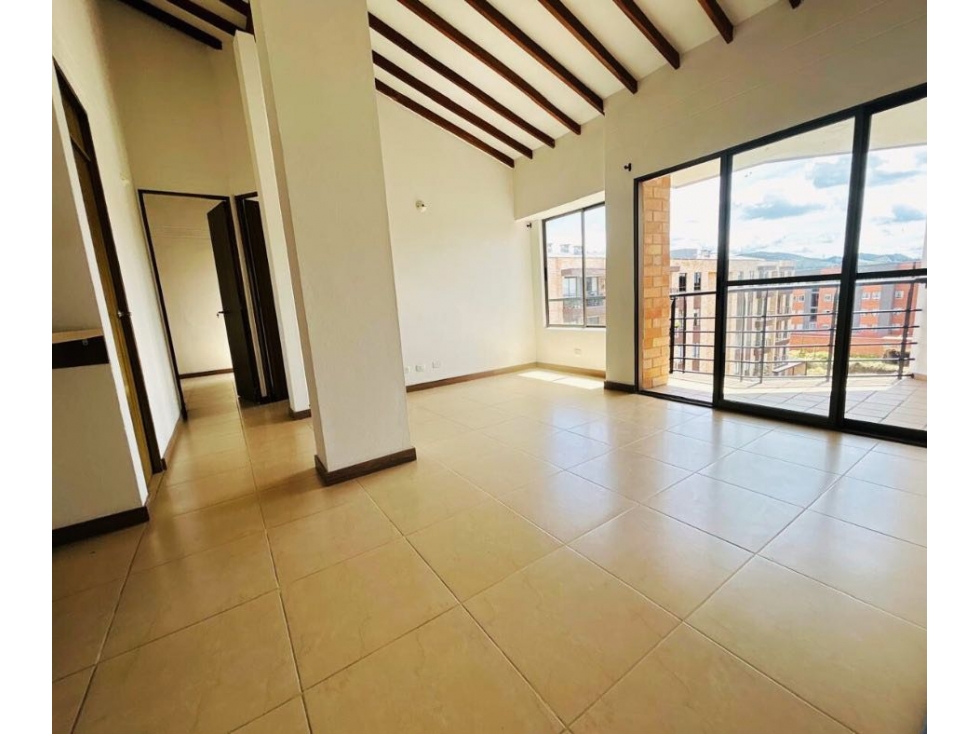 Apto en Urbanización cerrada La Ceja — foto 2