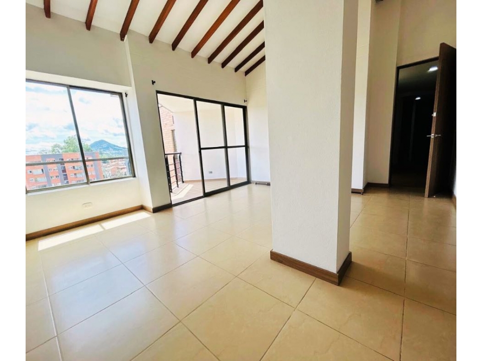 Apto en Urbanización cerrada La Ceja — foto 4