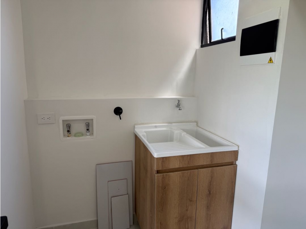 Apto en Urbanización cerrada La Ceja — foto 4