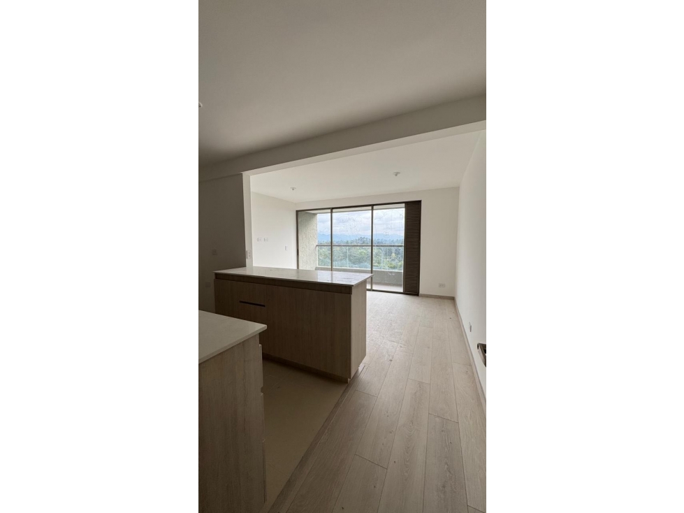 Apto en Urbanización cerrada Ríonegro — foto 2