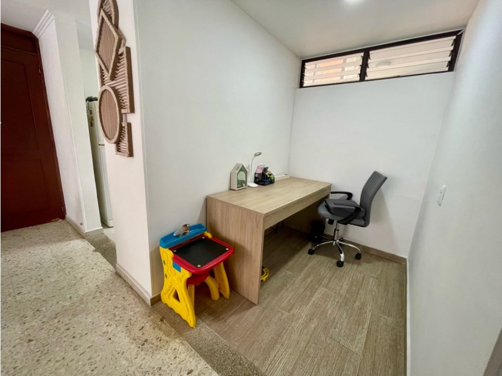 APTO EN VENTA BARRIO LA FLORA — foto 5