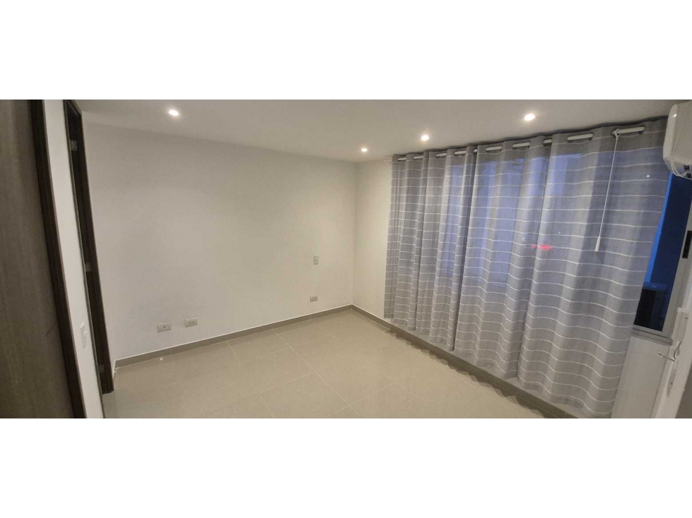 APTO EN VENTA O ARRIENDO 90 MT PISO ALTO BALCON +2 PARQUEADEROS+ DEP - 2