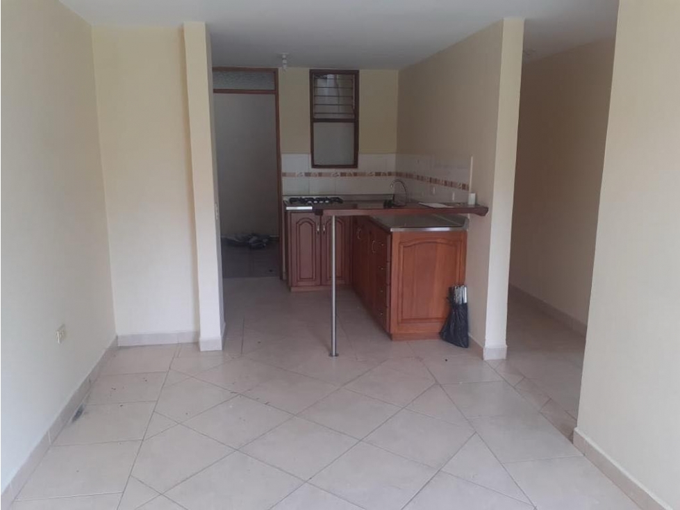 Apto esquinero en primer piso — foto 2