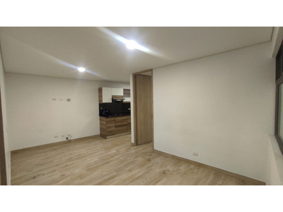 Apto interno con parqueadero y ascensor — foto 2