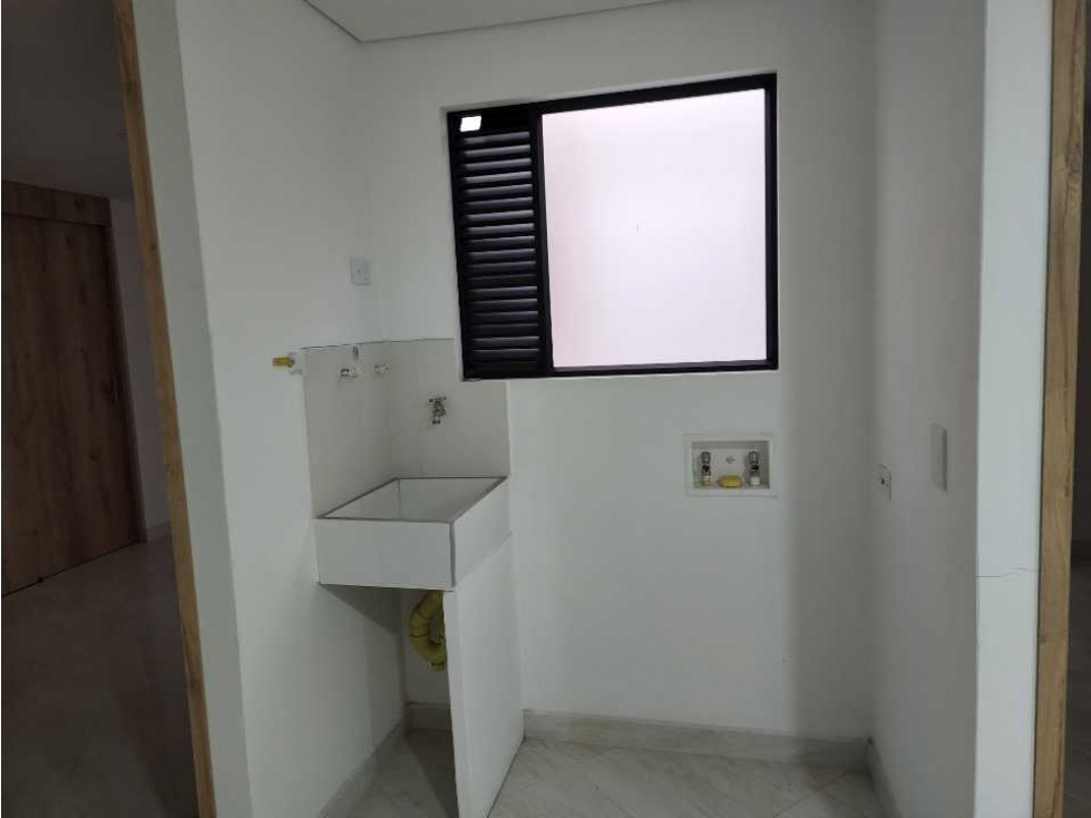 Apto para la venta en Edificio — foto 3