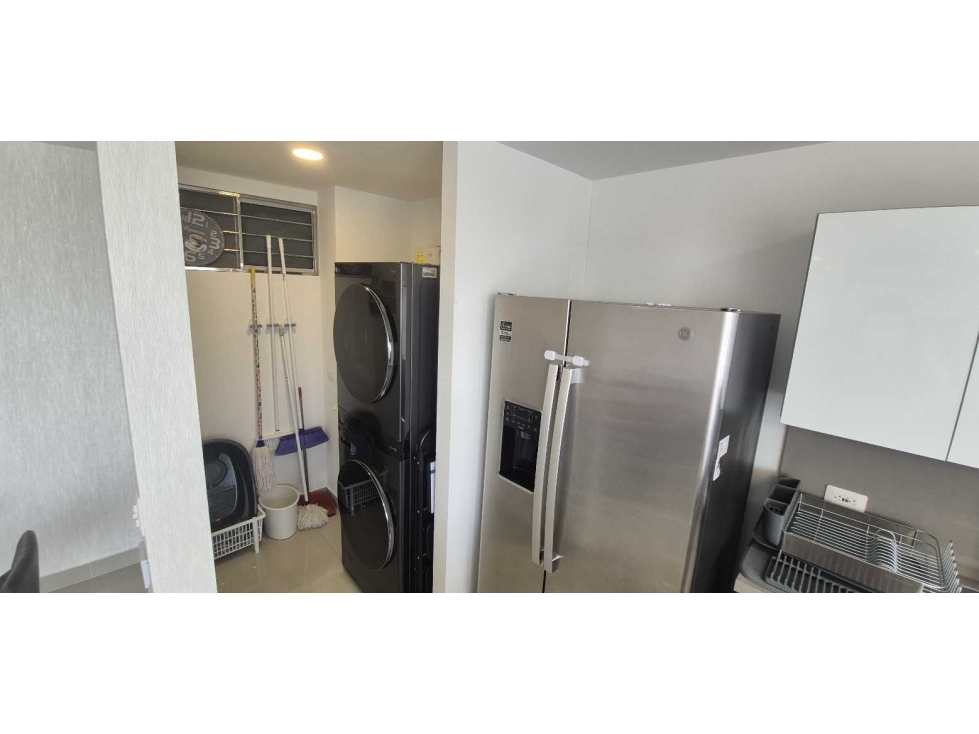 APTO PREMIUM EN VENTA AMOBLADO A PUERTA CERRADA 107 MTS PORTAL DE GENO — foto 5