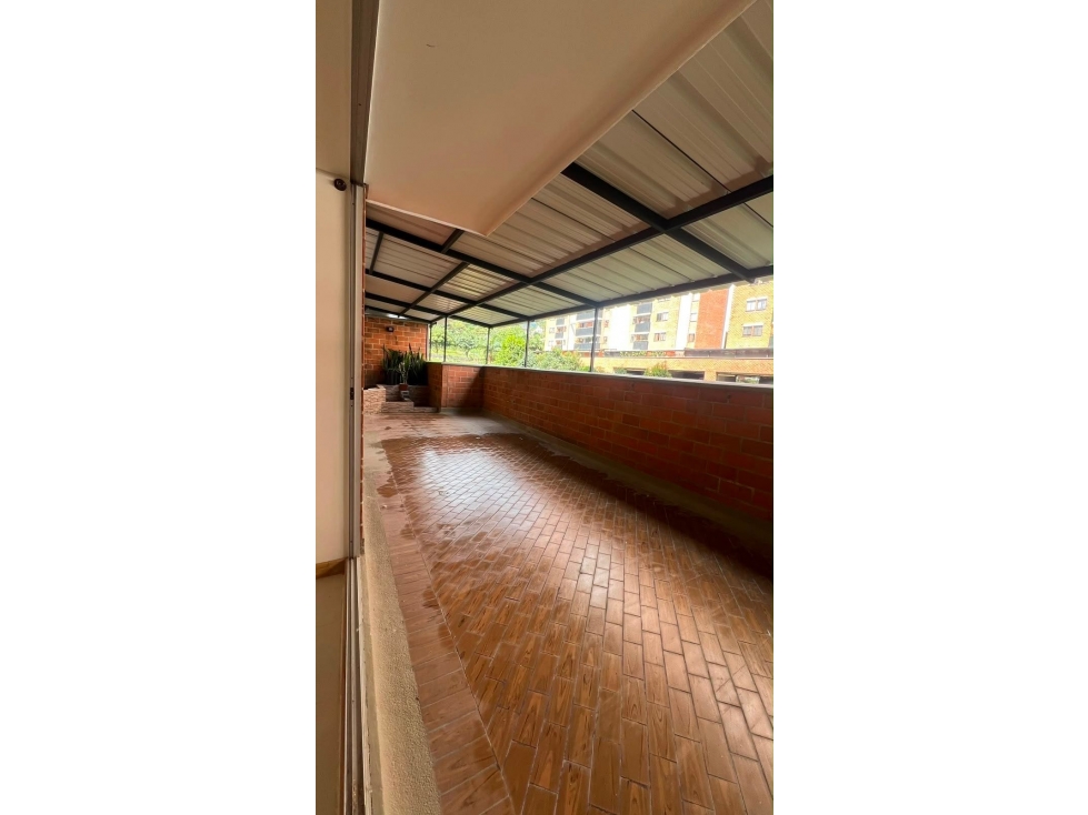 Apto remodelado con terraza privada en La Estrella | Sector Ferreria — foto 6