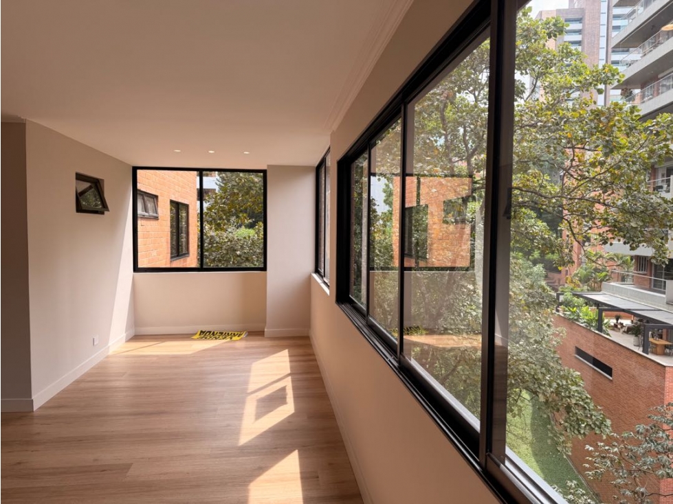 Apto remodelado en venta | Poblado Alejandría (Edificio 37 años) — foto 3