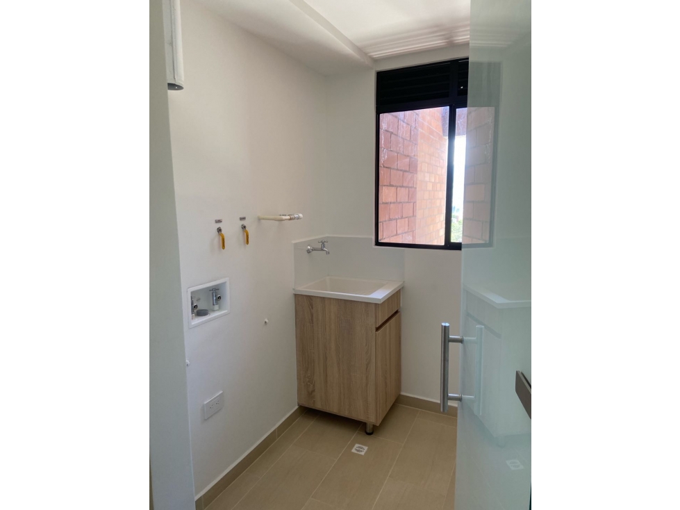 Apto Rio Envigado (camino verde chingui) — foto 2