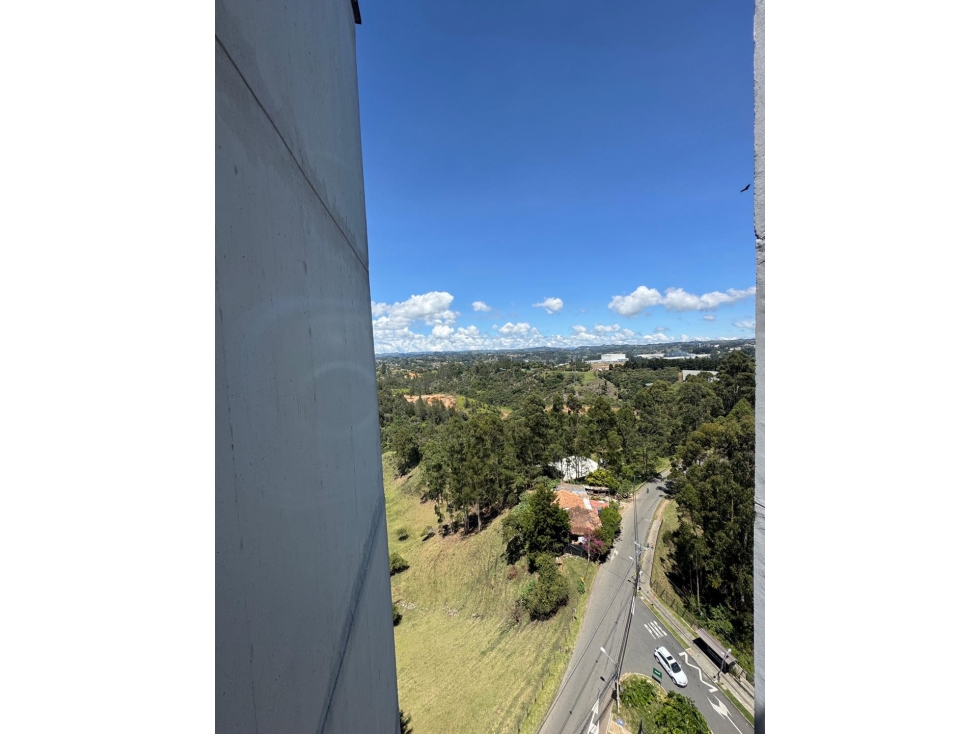 Apto Urb. Arándanos de Fontibón (Rio negro Ant) OPORTUNIDAD DE NEGOCIO — foto 3