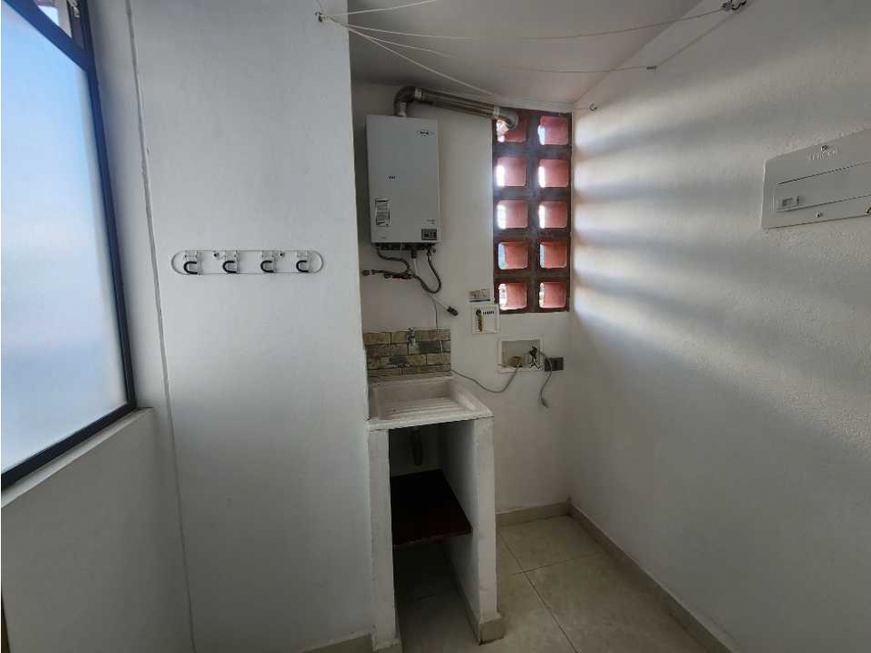 Apto a la venta con ascensor sin vigilancia — foto 5