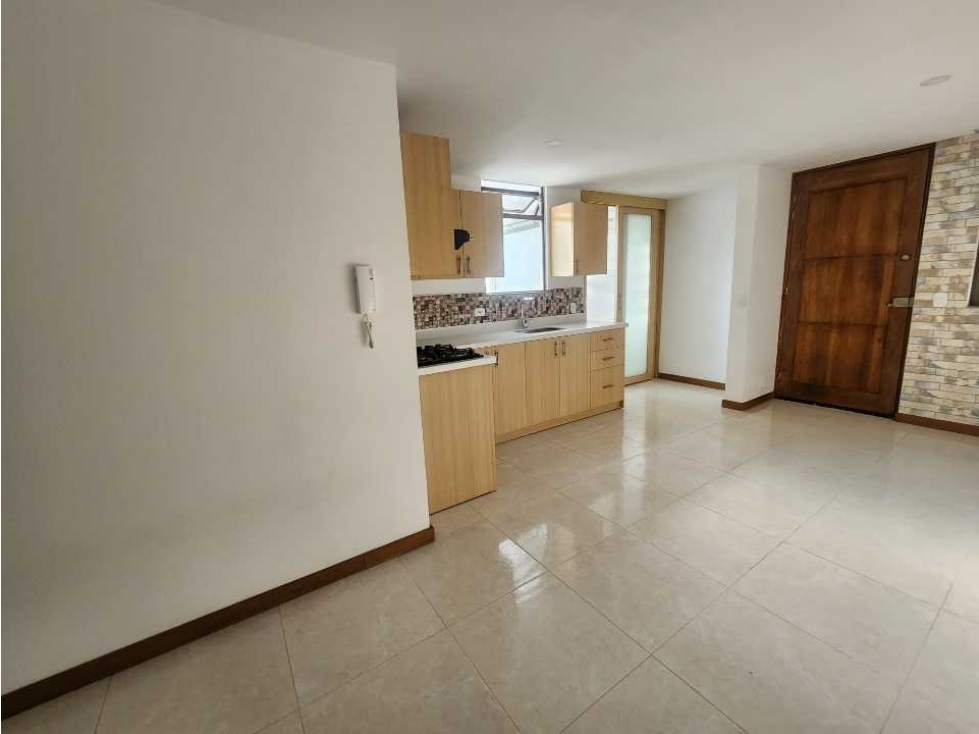 Apto a la venta con ascensor sin vigilancia — foto 6