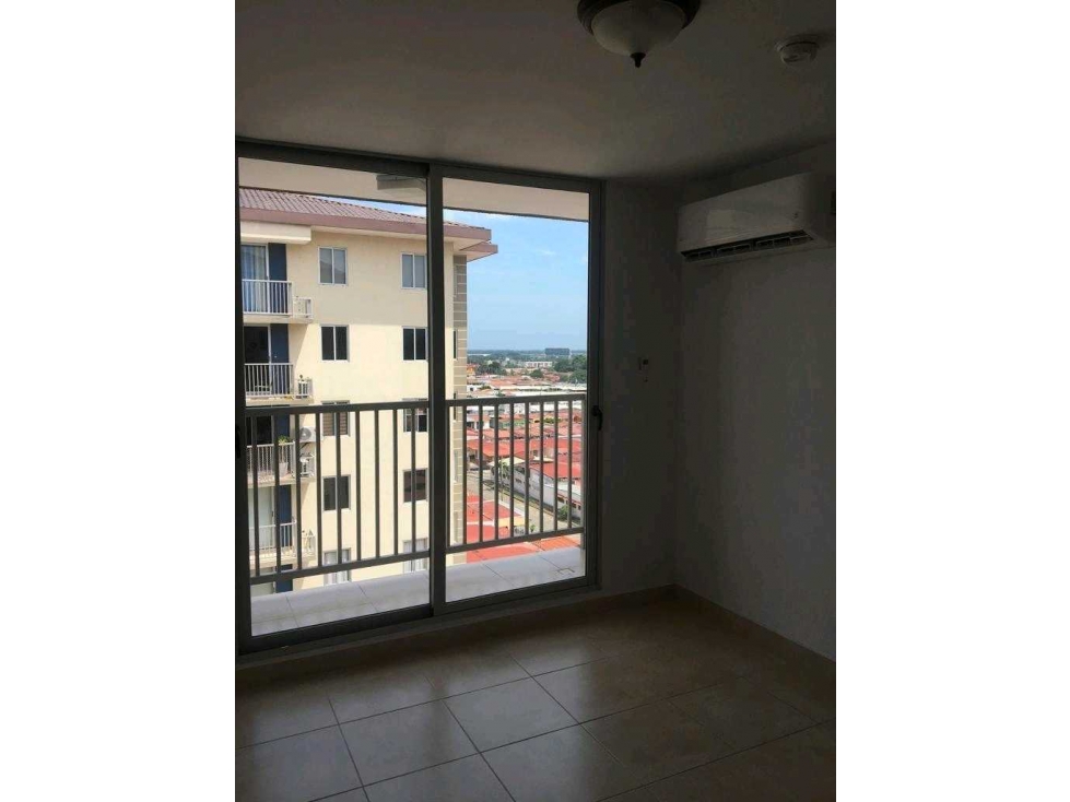 AQUILER APARTAMENTO BARLOVENTO DEL ESTE CON.BAÑCÓN CERCA DEL TREN VV — foto 2
