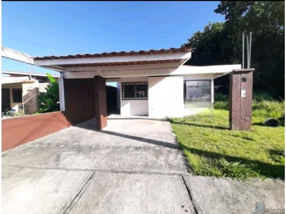 AQUILO CASA EN ARAIJAN CIUDAD DEL FUTURO PH OROPENDOLA