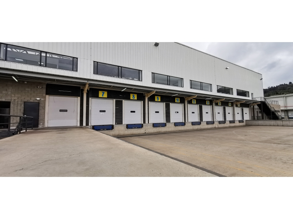 Arrienda Bodega en Tocancipá 4.750 M2 - 1