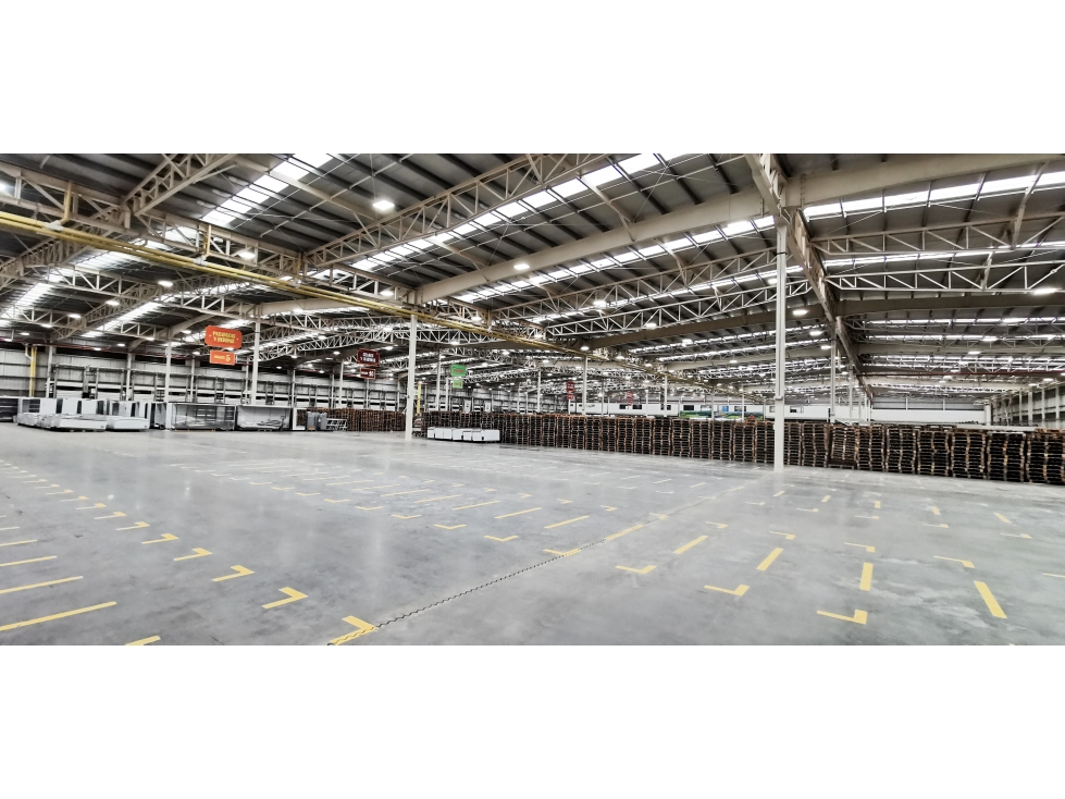 Arreinda Bodega en Tocancipá 5.600 M2 - 1