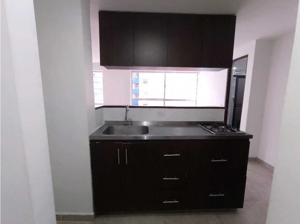 EN VENTA APARTAESTUDIO EN VENTAS EN BOSTON, MEDELLIN PISO 4 - 3