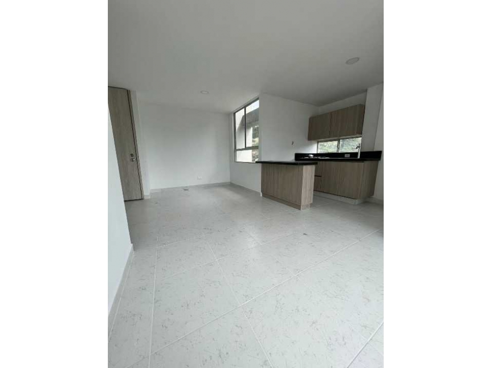 VENTA APARTAMENTO EN COPACABANA VIA MACHADO CON 3 HABITACIONES