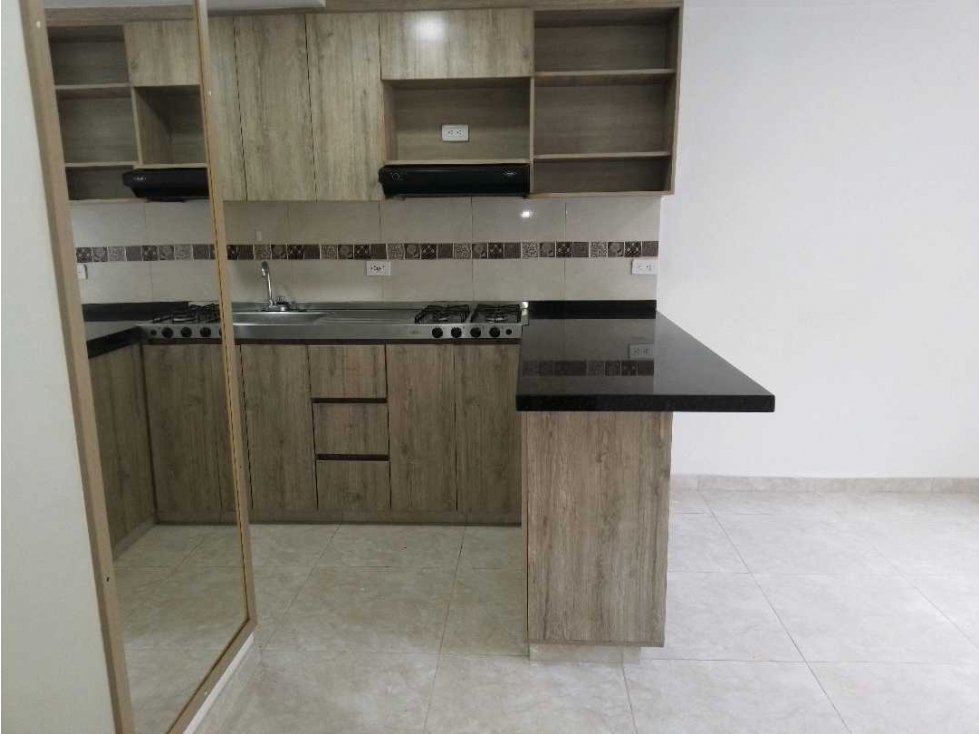 EN VENTA APARTAMENTO EN BUENOS AIRES, MEDELLIN PISO 9
