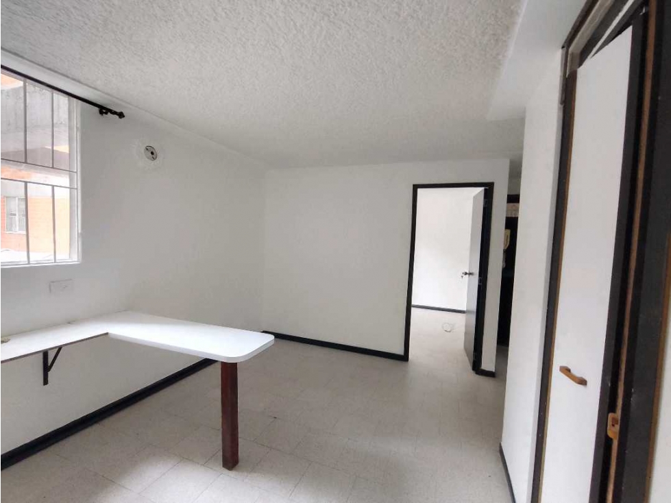 APARTAMENTO EN VENTA EN BOSTON MEDELLIN. PISO 1 — foto 3