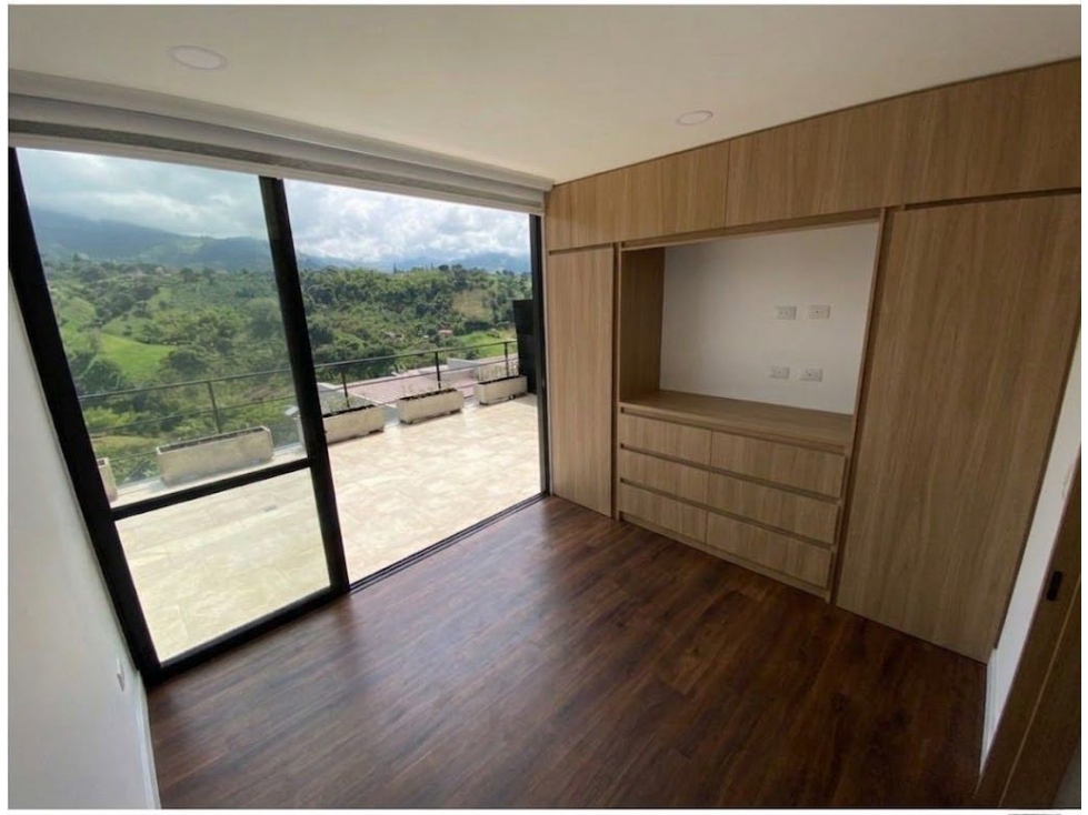 SE ARRÍENDA CASA EN CONJUNTO CERRADO - AV. CENTENARIO NORTE DE ARMENIA — foto 4