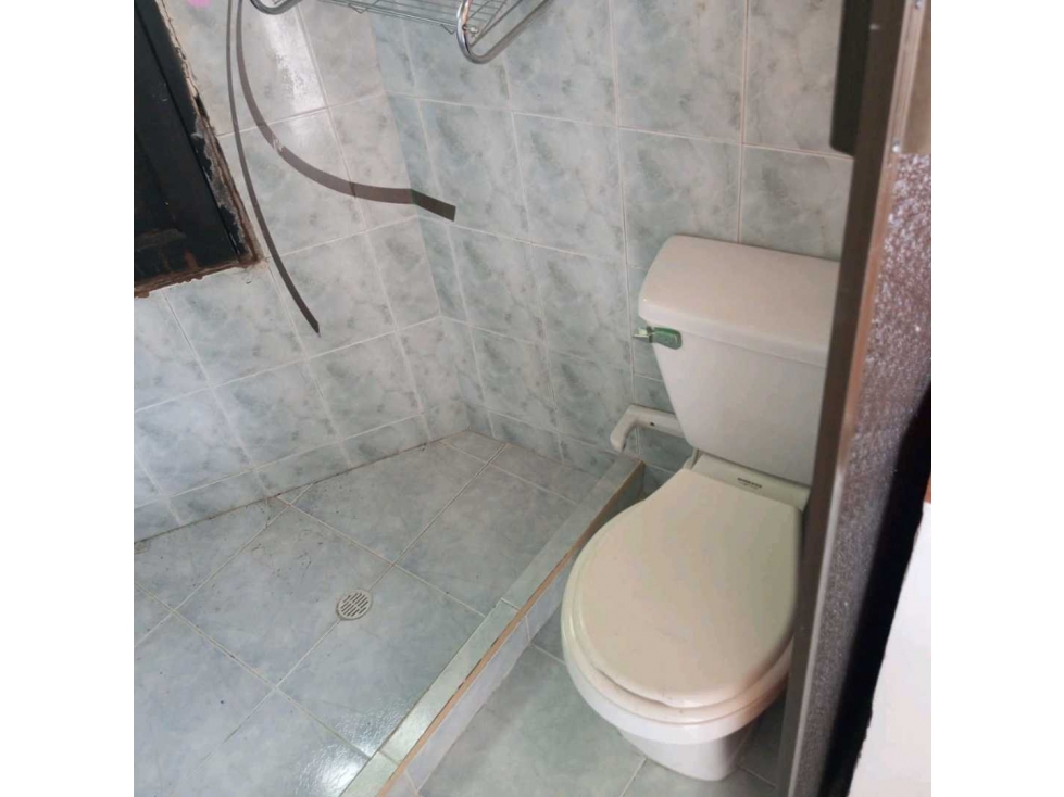 ARRIENDA LOCAL LEONORA MANIZALES — foto 4