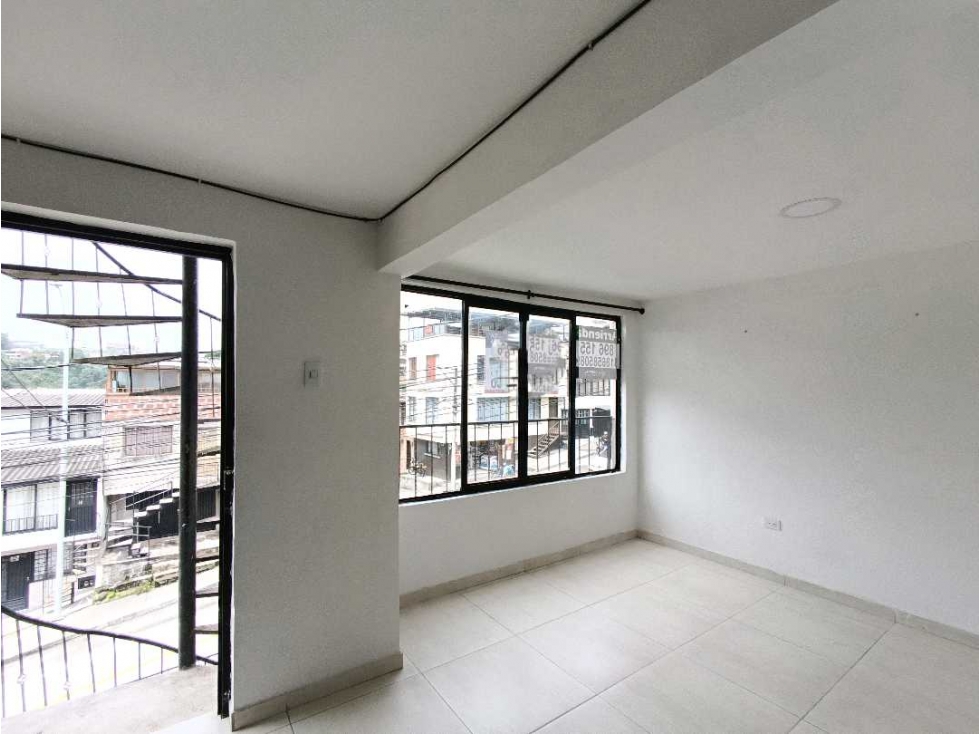 Arrienda Apartamento 2 alcobas Peralonso Manizales — foto 3