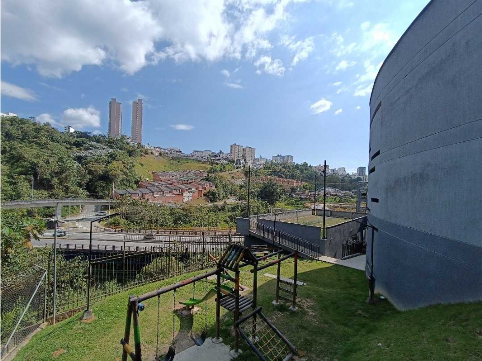Arrienda Apartamento Amoblado 3 alcobas La Carola Manizales