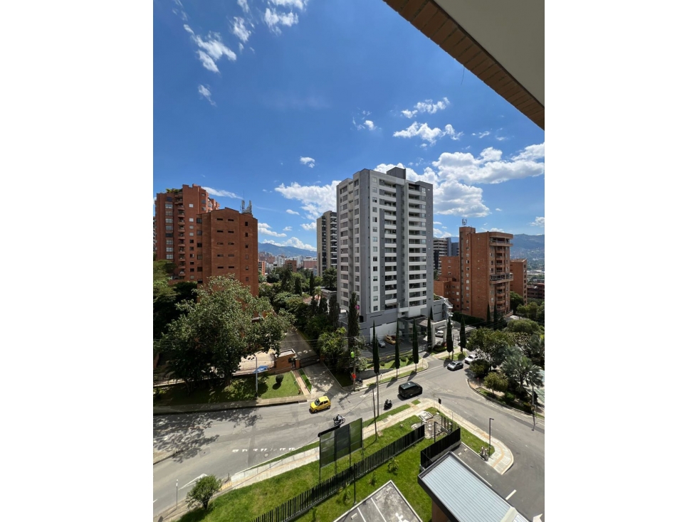 Arrienda Apartamento Castropol El Poblado Medellín Antioquia — foto 2